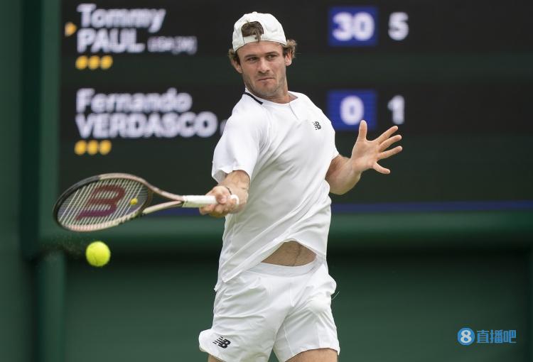 一位观众曾 一位观众曾