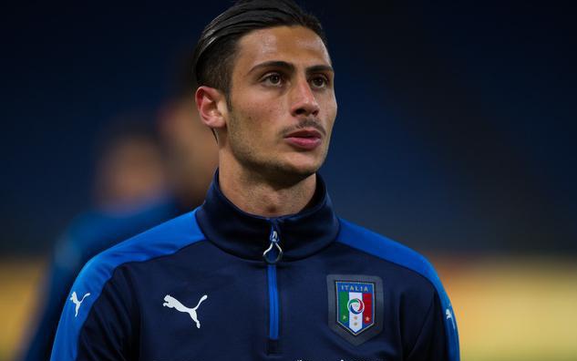 但在比赛后 但在比赛后