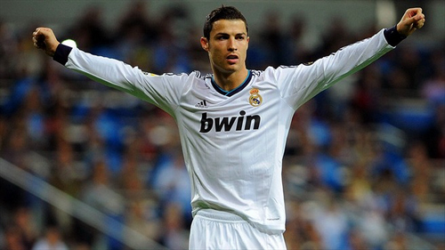 起欧冠奖杯 起欧冠奖杯